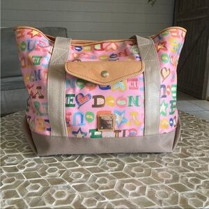 SOLD-Dooney & Bourke pink rainbow doodle go 2 tote matching set
